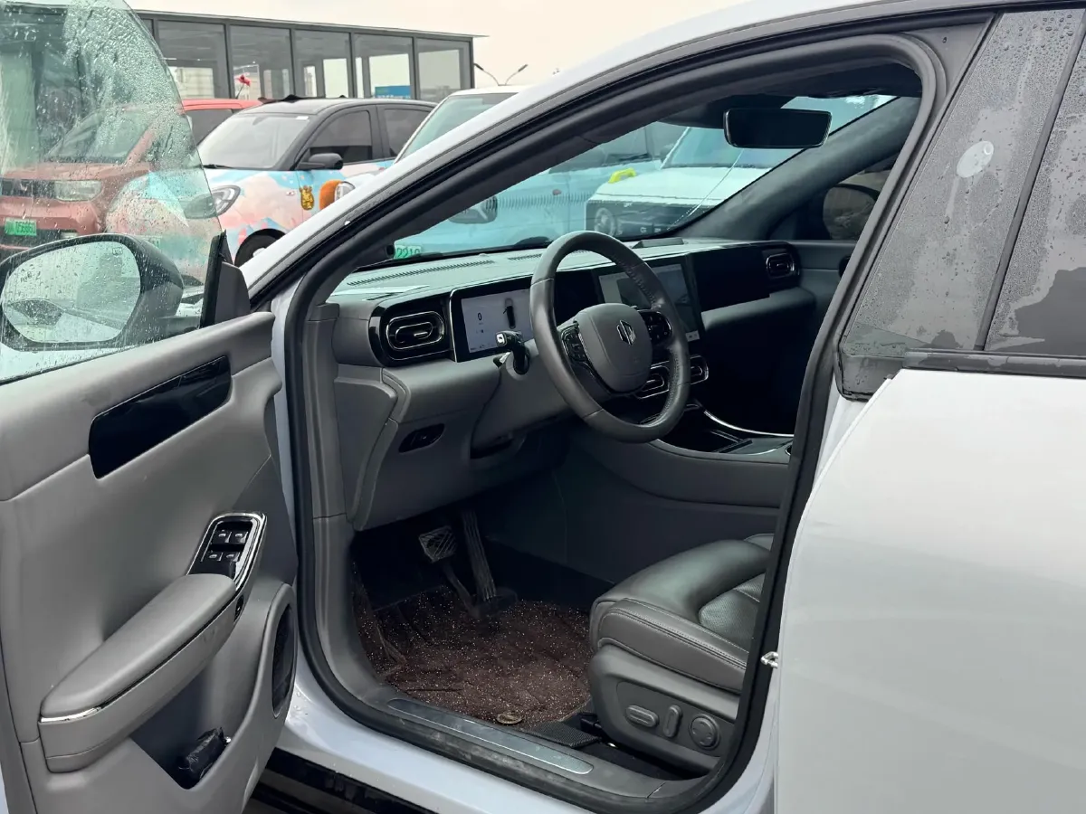 2022 Leapmotor C01 BEV 90KWH,autocango,china used car exporter,china ev exporter,chinese used car exporter,chinese used ev exporter