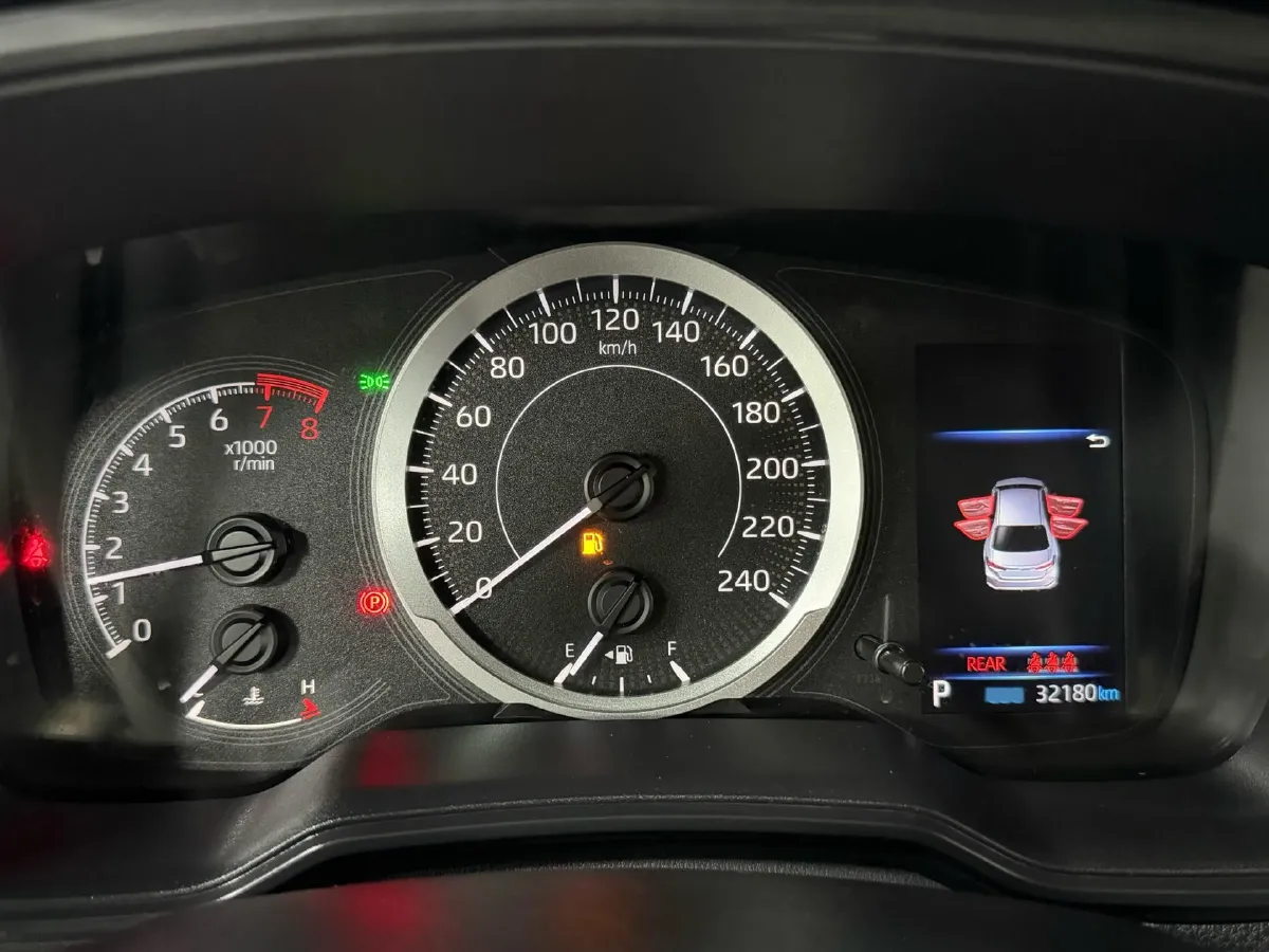 2021 Toyota Corolla 1.5L 121HP L3 CVT,autocango,china used car exporter,china ev exporter,chinese used car exporter,chinese used ev exporter