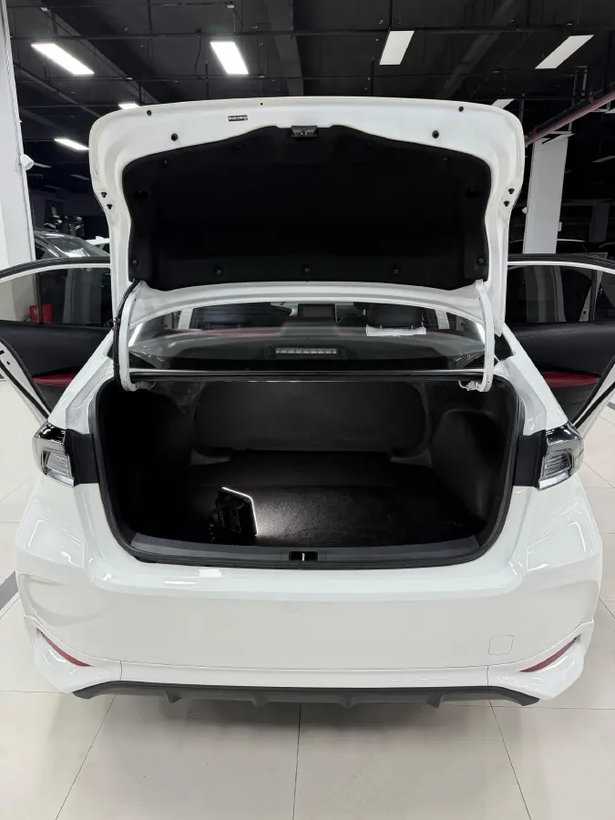 2021 Toyota Corolla 1.5L 121HP L3 CVT,autocango,china used car exporter,china ev exporter,chinese used car exporter,chinese used ev exporter