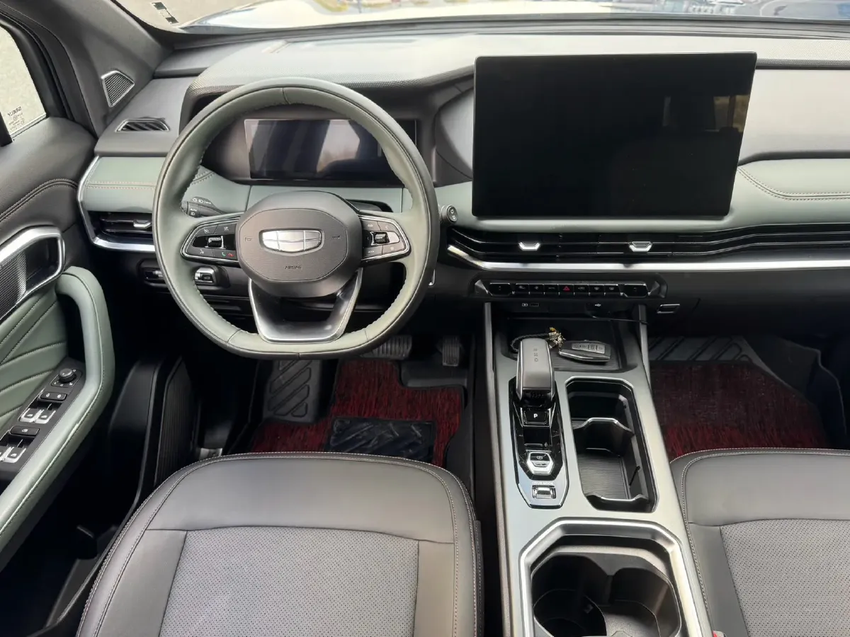 2024 Geely Okavango L 2.0T 218HP L4 7DCT,autocango,china used car exporter,china ev exporter,chinese used car exporter,chinese used ev exporter