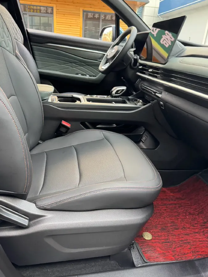 2024 Geely Okavango L 2.0T 218HP L4 7DCT,autocango,china used car exporter,china ev exporter,chinese used car exporter,chinese used ev exporter