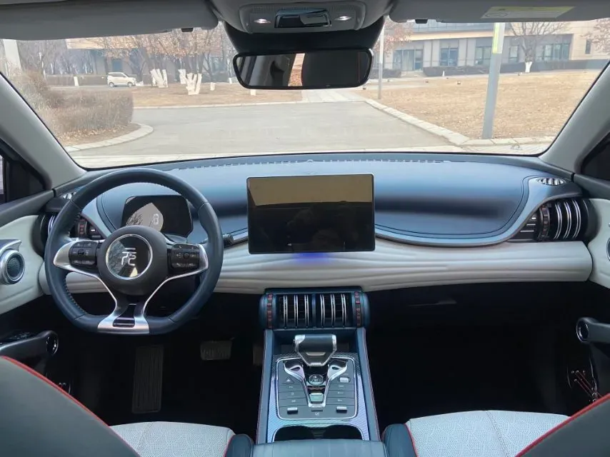 2022 Roewe RX5 MAX 1.5T 181HP L4 6AT,autocango,china used car exporter,china ev exporter,chinese used car exporter,chinese used ev exporter