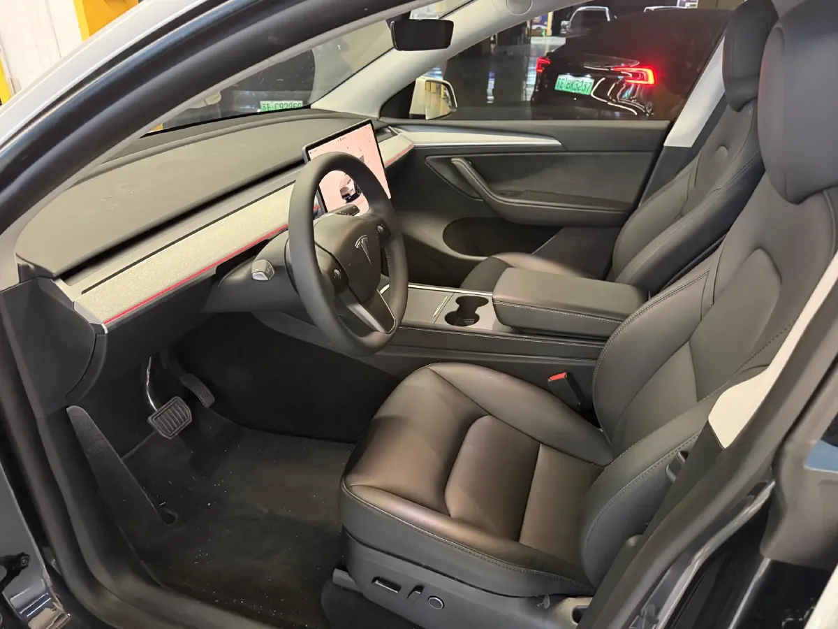 2024 Iveco OuSheng BEV 77.28KWH,autocango,china used car exporter,china ev exporter,chinese used car exporter,chinese used ev exporter