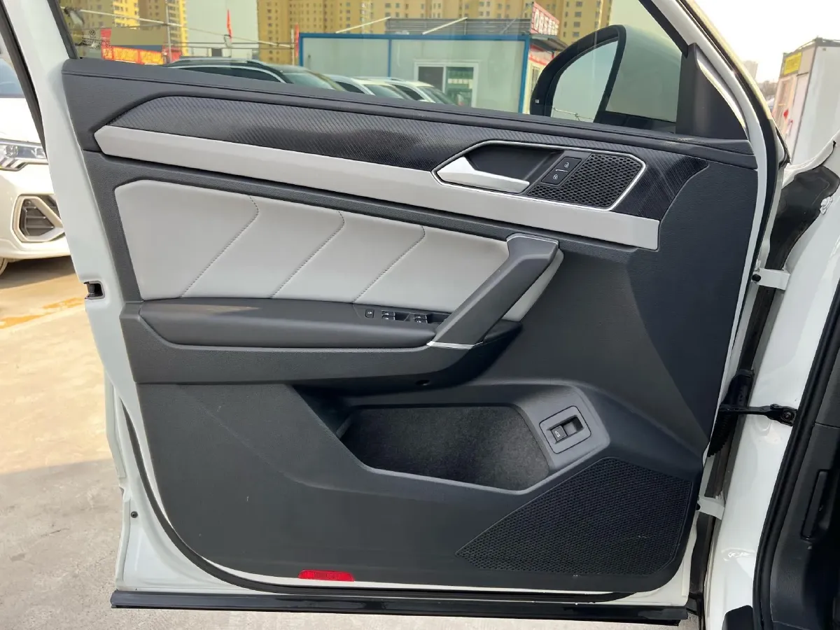 2023 Volkswagen Tayron 1.4T 150HP L4 7DCT,autocango,china used car exporter,china ev exporter,chinese used car exporter,chinese used ev exporter