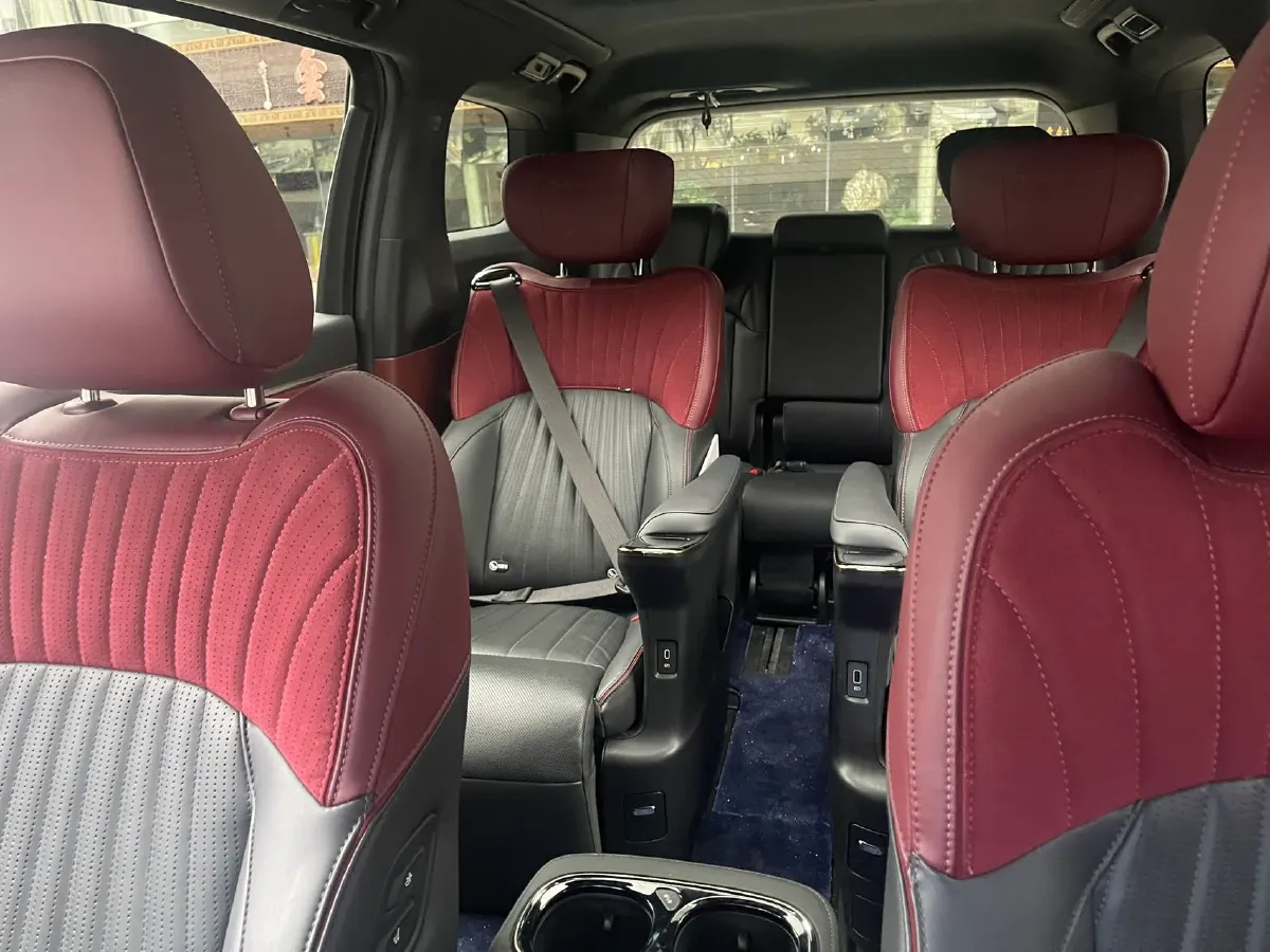 2024 GAC Trumpchi M8 2.0T 190HP L4 E-CVT Hybrid,autocango,china used car exporter,china ev exporter,chinese used car exporter,chinese used ev exporter