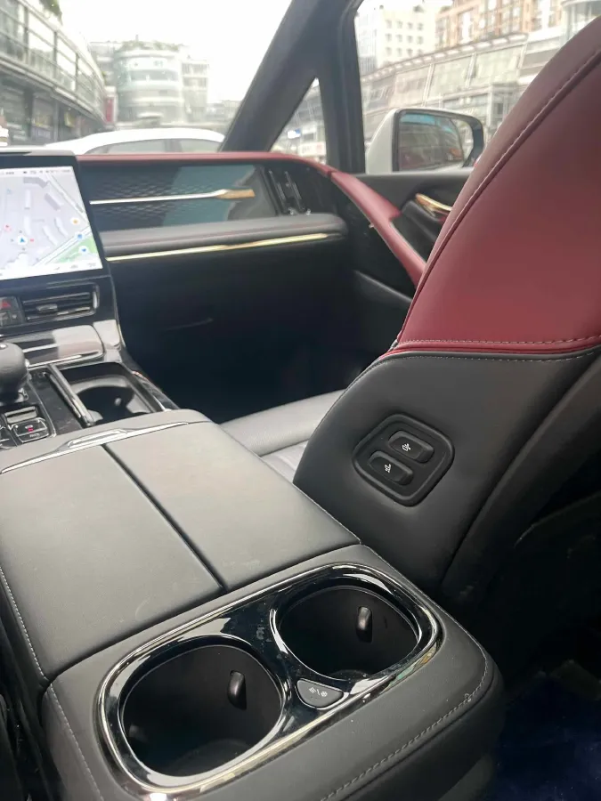 2024 GAC Trumpchi M8 2.0T 190HP L4 E-CVT Hybrid,autocango,china used car exporter,china ev exporter,chinese used car exporter,chinese used ev exporter