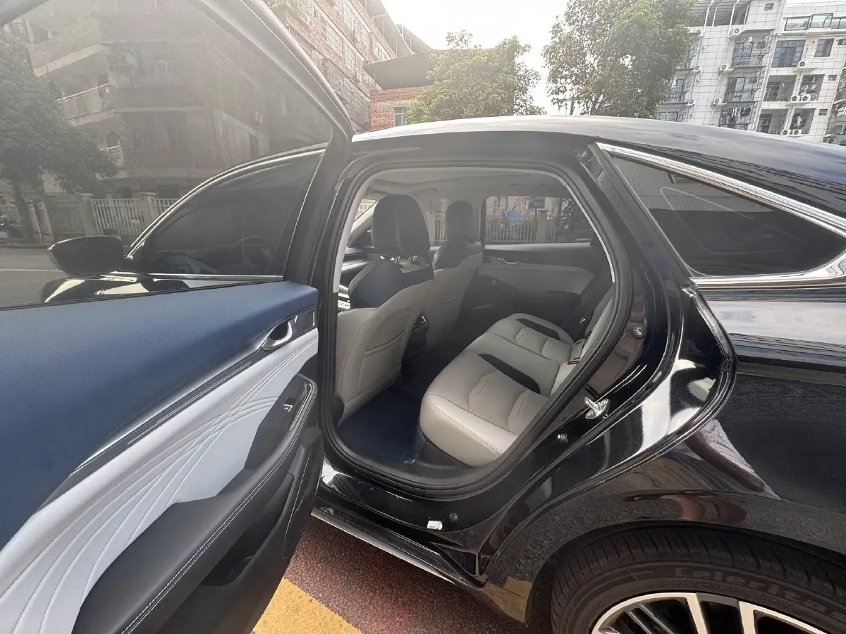 2020 Peugeot 408 1.6T 170HP L4 6AT,autocango,china used car exporter,china ev exporter,chinese used car exporter,chinese used ev exporter