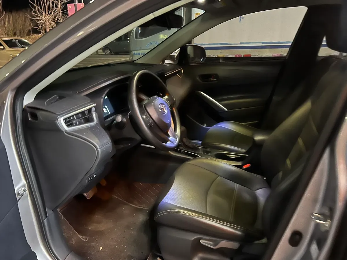 2024 Toyota Corolla Cross 2.0L 171HP L4 CVT,autocango,china used car exporter,china ev exporter,chinese used car exporter,chinese used ev exporter