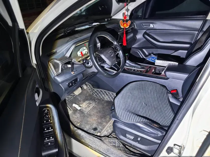 2022 GAC Trumpchi GS4 1.5T 169HP L4 6AT,autocango,china used car exporter,china ev exporter,chinese used car exporter,chinese used ev exporter