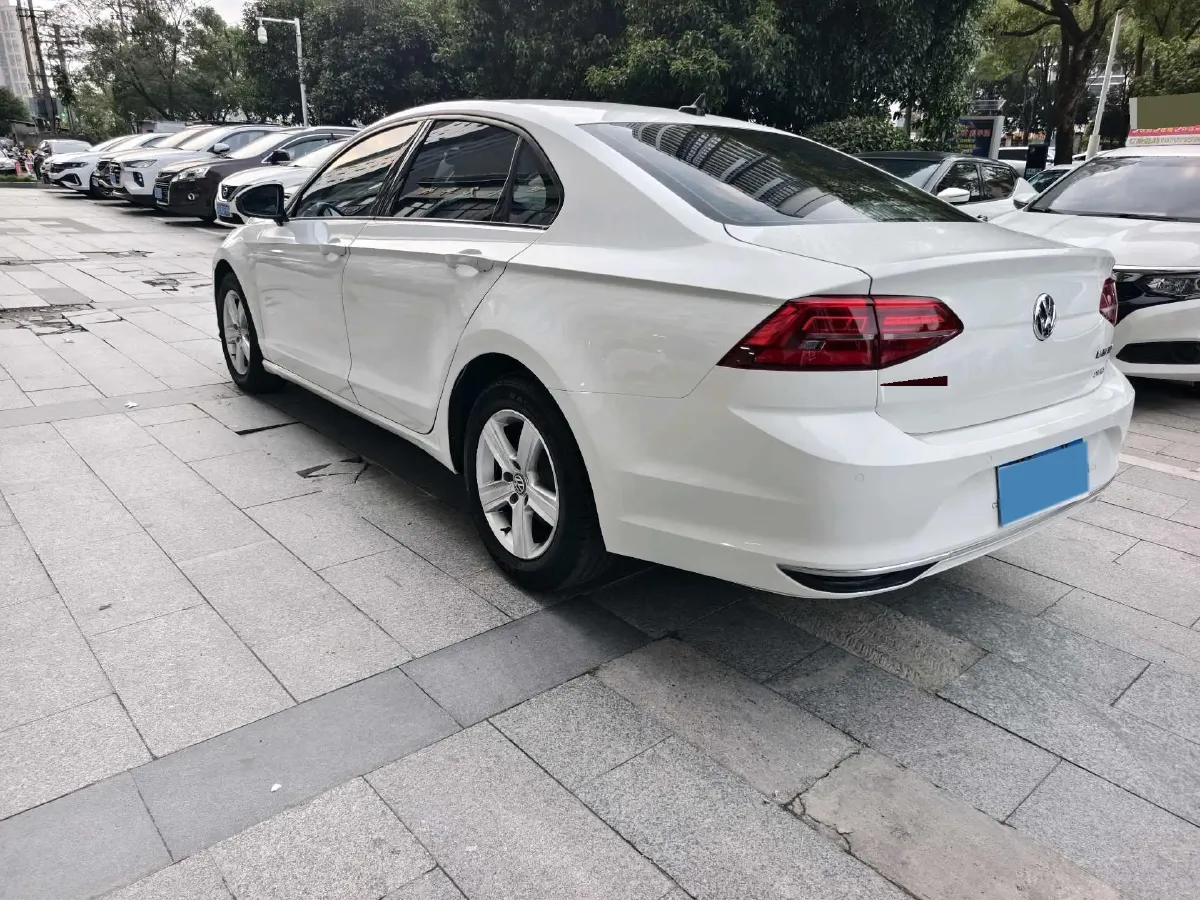 2021 Volkswagen Lamando 1.4T 131HP L4 7DCT,autocango,china used car exporter,china ev exporter,chinese used car exporter,chinese used ev exporter