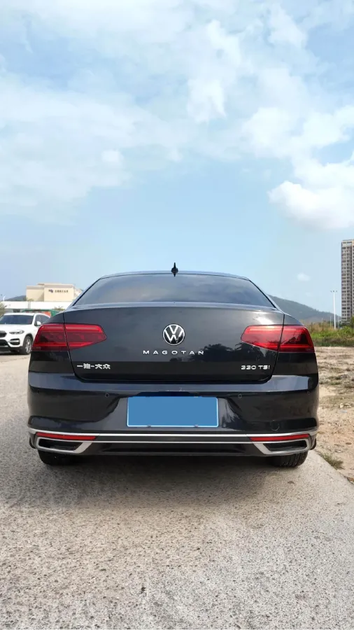 2020 Volkswagen Magotan 2.0T 186HP L4 7DCT,autocango,china used car exporter,china ev exporter,chinese used car exporter,chinese used ev exporter