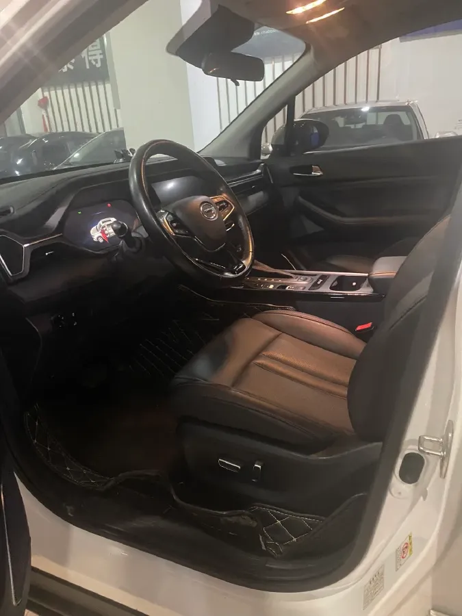 2020 GAC Trumpchi GS4 1.5T 169HP L4 6AT,autocango,china used car exporter,china ev exporter,chinese used car exporter,chinese used ev exporter