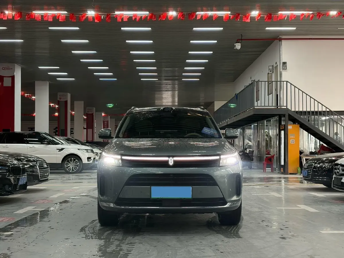 2024 AITO AITO M7 1.5T 152HP L4 REEV 40KWH,autocango,china used car exporter,china ev exporter,chinese used car exporter,chinese used ev exporter
