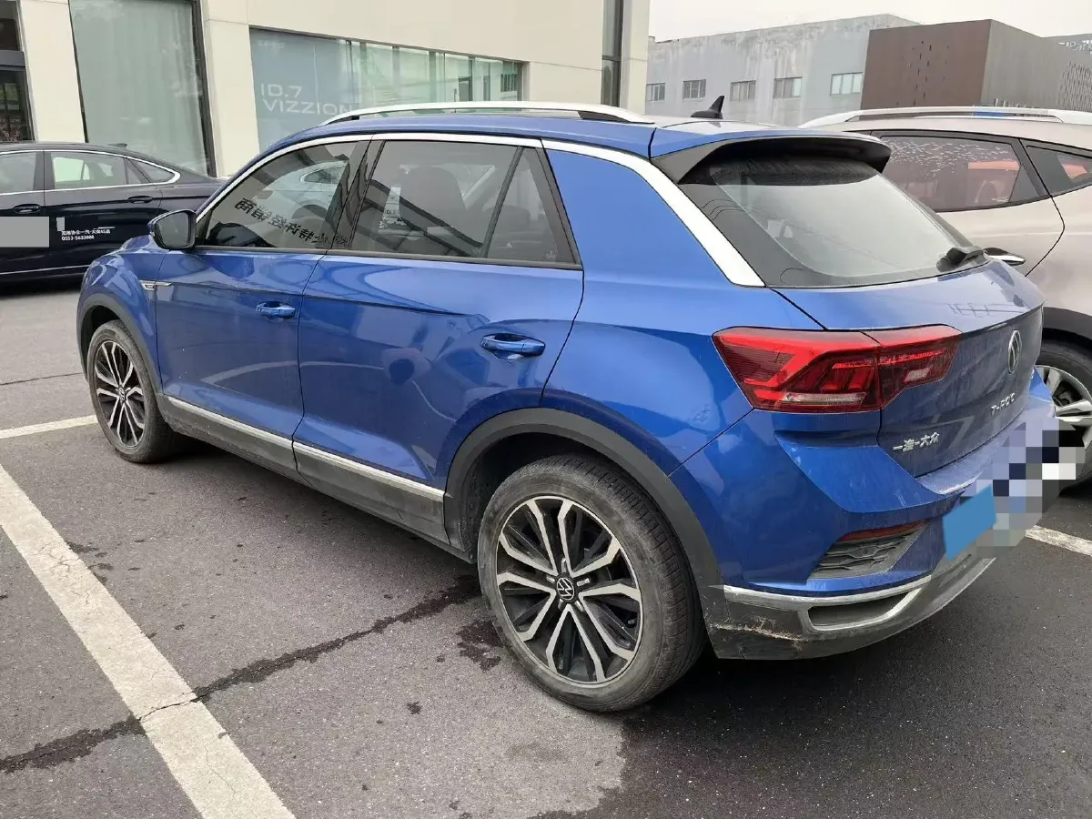 2021 Volkswagen T-Roc 1.4T 150HP L4 7DCT,autocango,china used car exporter,china ev exporter,chinese used car exporter,chinese used ev exporter