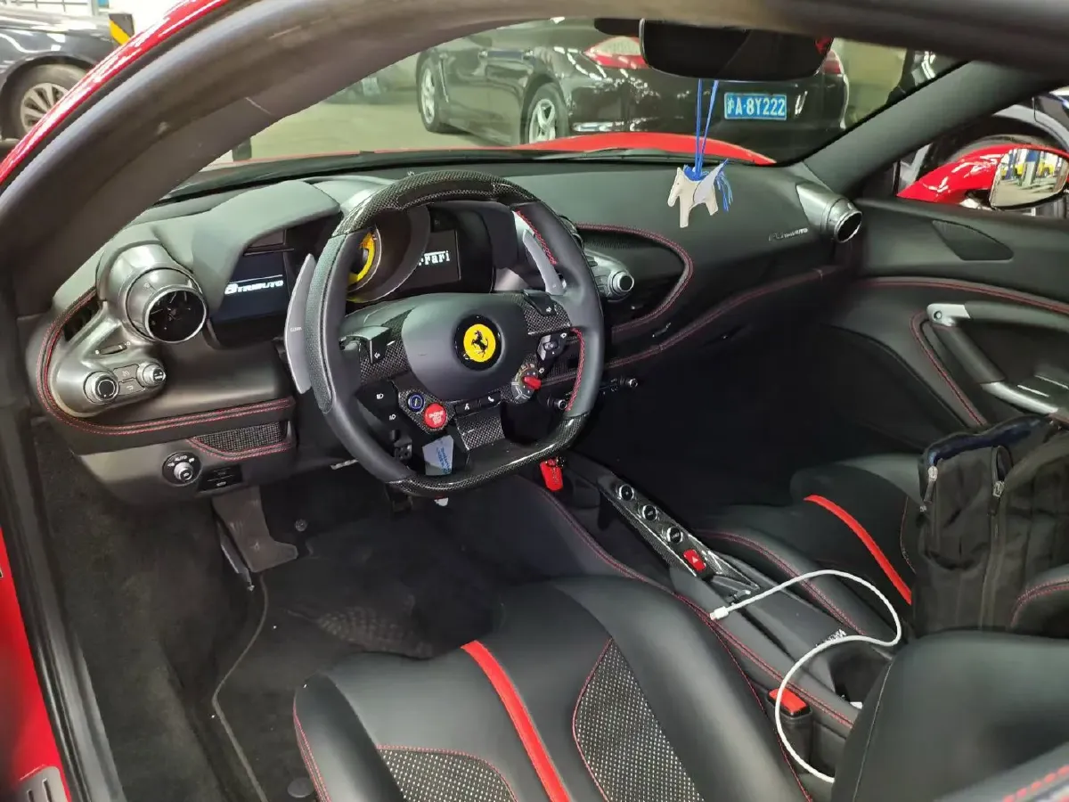 2019 Aston Martin DB11 5.2T 639HP V12 8AT,autocango,china used car exporter,china ev exporter,chinese used car exporter,chinese used ev exporter