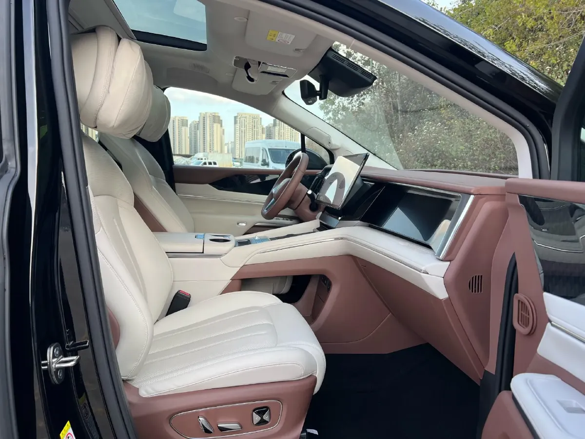 2025 BYD Xia 1.5T 156HP L4 E-CVT PHEV 36.6KWH,autocango,china used car exporter,china ev exporter,chinese used car exporter,chinese used ev exporter