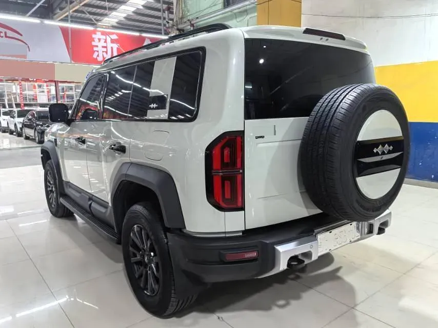 2023 FangChengBao Bao 5 1.5T 194HP L4 E-CVT PHEV 31.8KWH,autocango,china used car exporter,china ev exporter,chinese used car exporter,chinese used ev exporter