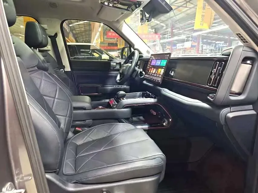 2023 FangChengBao Bao 5 1.5T 194HP L4 E-CVT PHEV 31.8KWH,autocango,china used car exporter,china ev exporter,chinese used car exporter,chinese used ev exporter