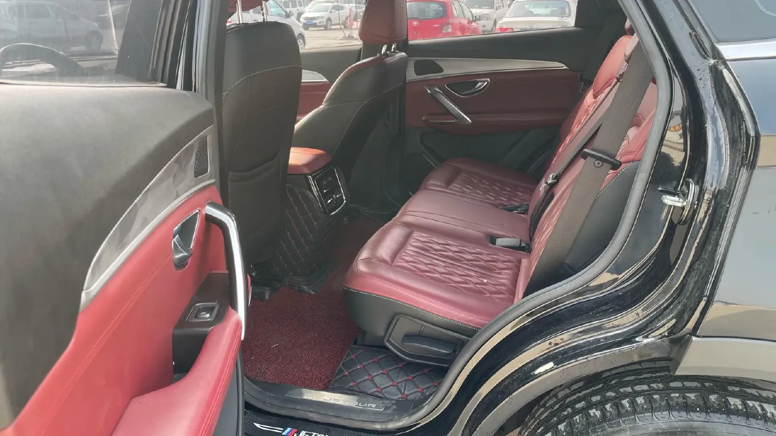 2023 Jetour X70 Plus 1.6T 197HP L4 7DCT,autocango,china used car exporter,china ev exporter,chinese used car exporter,chinese used ev exporter