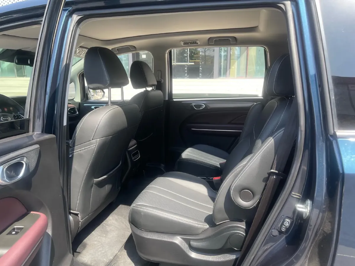 2021 GAC Trumpchi M6 1.5T 169HP L4 7DCT,autocango,china used car exporter,china ev exporter,chinese used car exporter,chinese used ev exporter