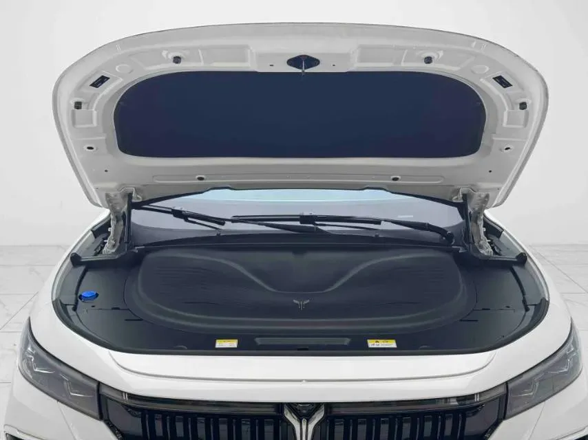 2024 Voyah FREE 1.5T 150HP L4 REEV 39.2KWH,autocango,china used car exporter,china ev exporter,chinese used car exporter,chinese used ev exporter