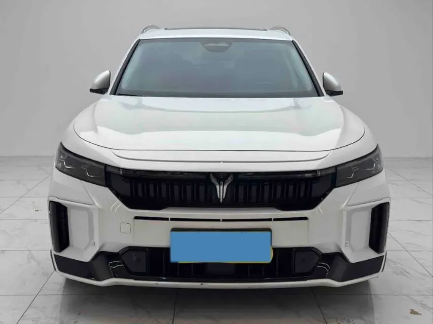 2024 Voyah FREE 1.5T 150HP L4 REEV 39.2KWH,autocango,china used car exporter,china ev exporter,chinese used car exporter,chinese used ev exporter
