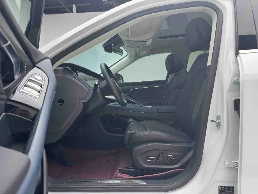 2024 Voyah FREE 1.5T 150HP L4 REEV 39.2KWH,autocango,china used car exporter,china ev exporter,chinese used car exporter,chinese used ev exporter