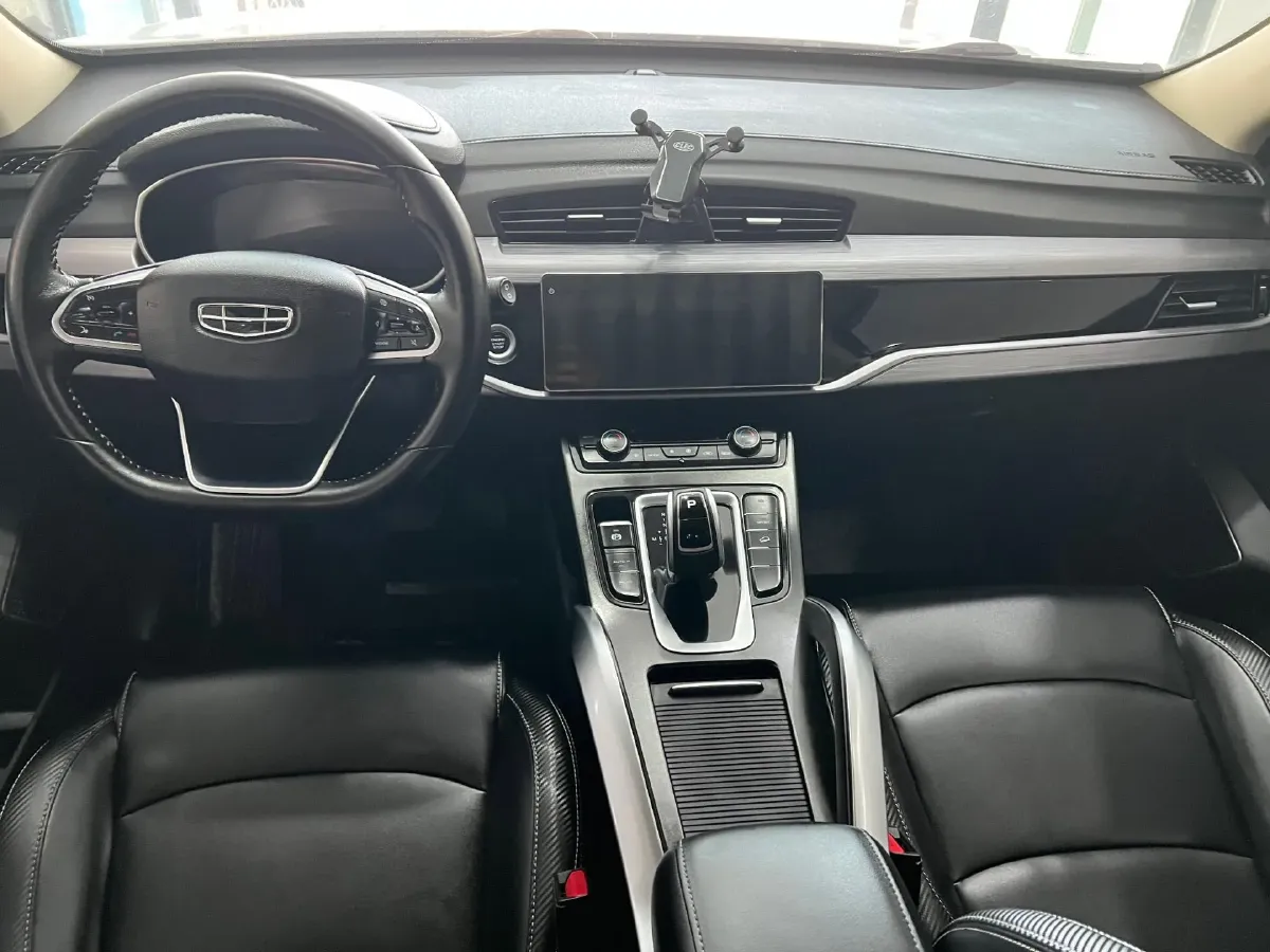 2021 Ford Escort 1.5L 122HP L3 6AT,autocango,china used car exporter,china ev exporter,chinese used car exporter,chinese used ev exporter