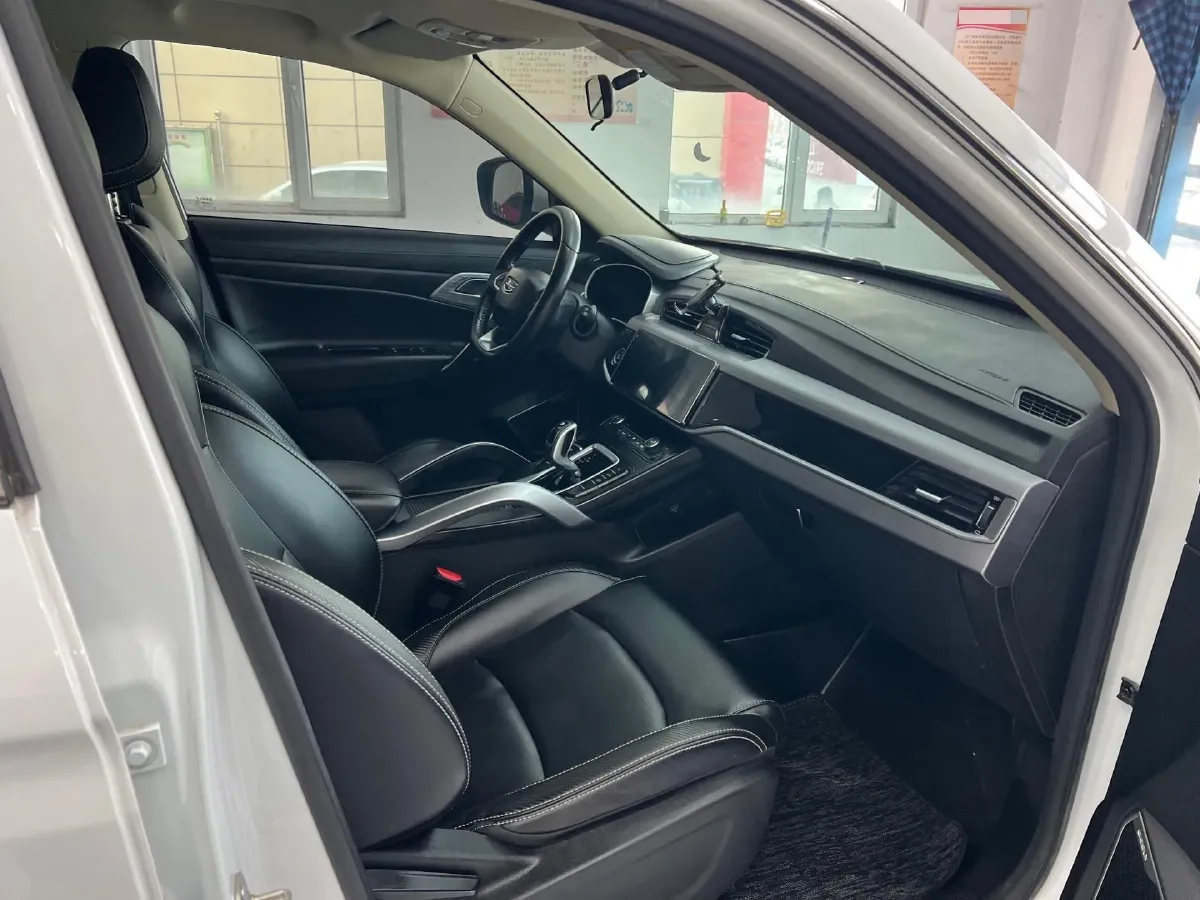 2021 Ford Escort 1.5L 122HP L3 6AT,autocango,china used car exporter,china ev exporter,chinese used car exporter,chinese used ev exporter