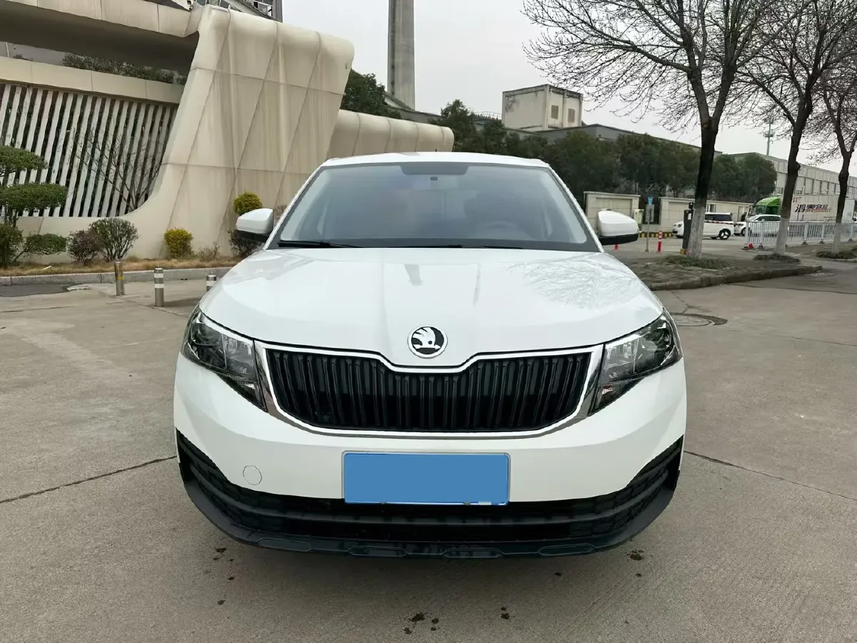 2024 Skoda Kamiq 1.5L 109HP L4 6AT,autocango,china used car exporter,china ev exporter,chinese used car exporter,chinese used ev exporter