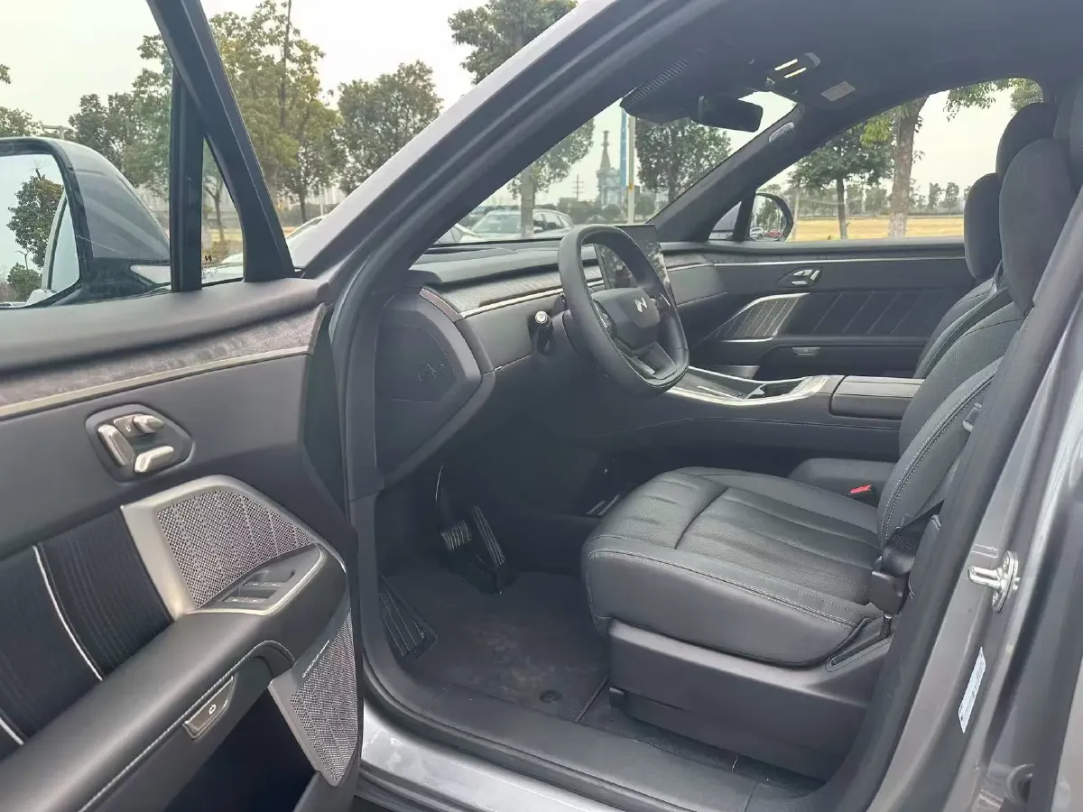 2025 ONVO L90 BEV,autocango,china used car exporter,china ev exporter,chinese used car exporter,chinese used ev exporter