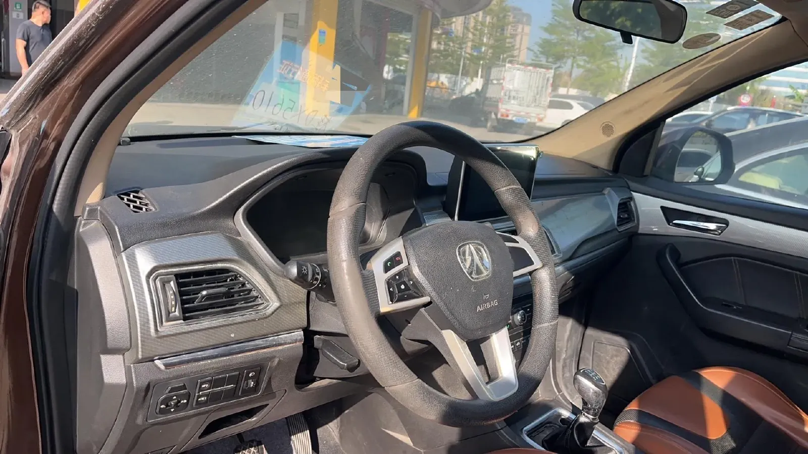 2017 BAIC WeiWang M50F 1.5L 116HP L4 5MT,autocango,china used car exporter,china ev exporter,chinese used car exporter,chinese used ev exporter