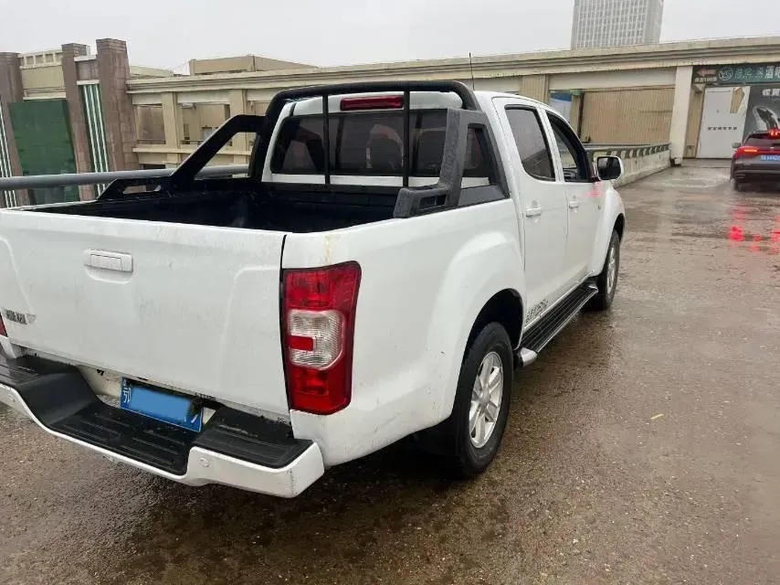 2018 Isuzu RE-MAX Jim 2.8T 116HP L4 5MT,autocango,china used car exporter,china ev exporter,chinese used car exporter,chinese used ev exporter