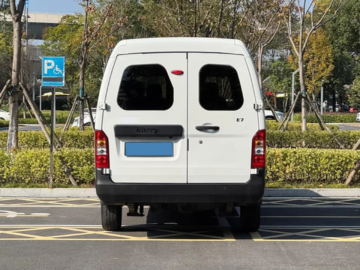 2024 Karry JiangTunE7 BEV 41.86KWH,autocango,china used car exporter,china ev exporter,chinese used car exporter,chinese used ev exporter