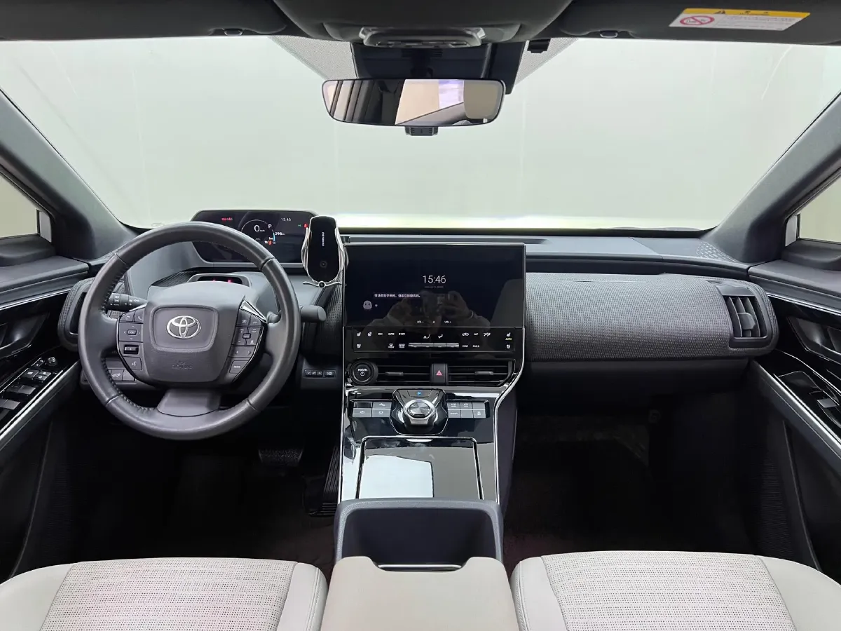 2022 Toyota bZ4X BEV 66.7KWH,autocango,china used car exporter,china ev exporter,chinese used car exporter,chinese used ev exporter