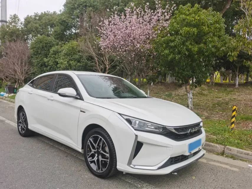 2021 DongFeng Aeolus YiXuan 1.5T 150HP L4 6DCT,autocango,china used car exporter,china ev exporter,chinese used car exporter,chinese used ev exporter