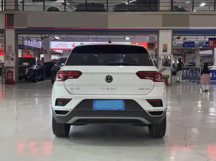 2022 Volkswagen T-Roc 1.4T 150HP L4 7DCT,autocango,china used car exporter,china ev exporter,chinese used car exporter,chinese used ev exporter