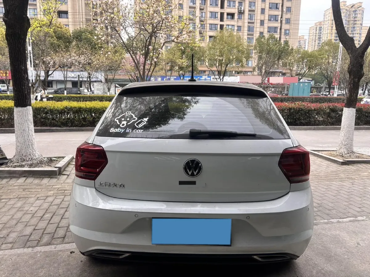 2023 Volkswagen Polo 1.5L 110HP L4 6AT,autocango,china used car exporter,china ev exporter,chinese used car exporter,chinese used ev exporter