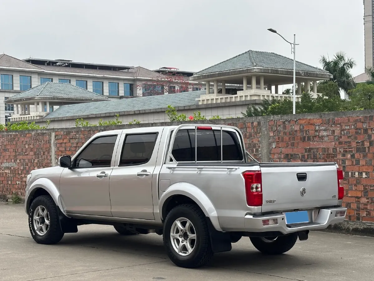 2021 Dongfeng RuiQi 2.4T 165HP L4 5MT,autocango,china used car exporter,china ev exporter,chinese used car exporter,chinese used ev exporter