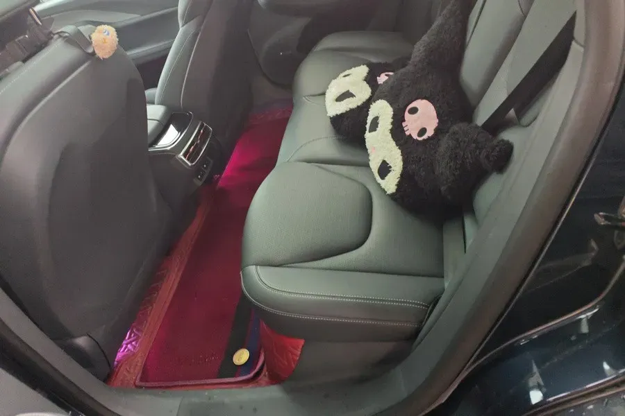 2022 ARCFOX αS BEV 65.6KWH,autocango,china used car exporter,china ev exporter,chinese used car exporter,chinese used ev exporter