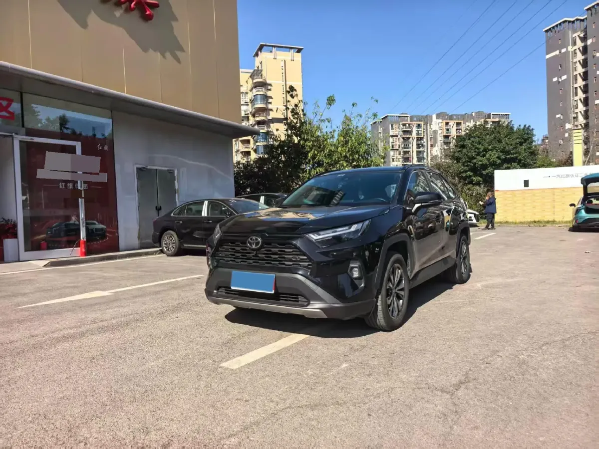 2024 Toyota RAV4 2.0L 171HP L4 CVT,autocango,china used car exporter,china ev exporter,chinese used car exporter,chinese used ev exporter