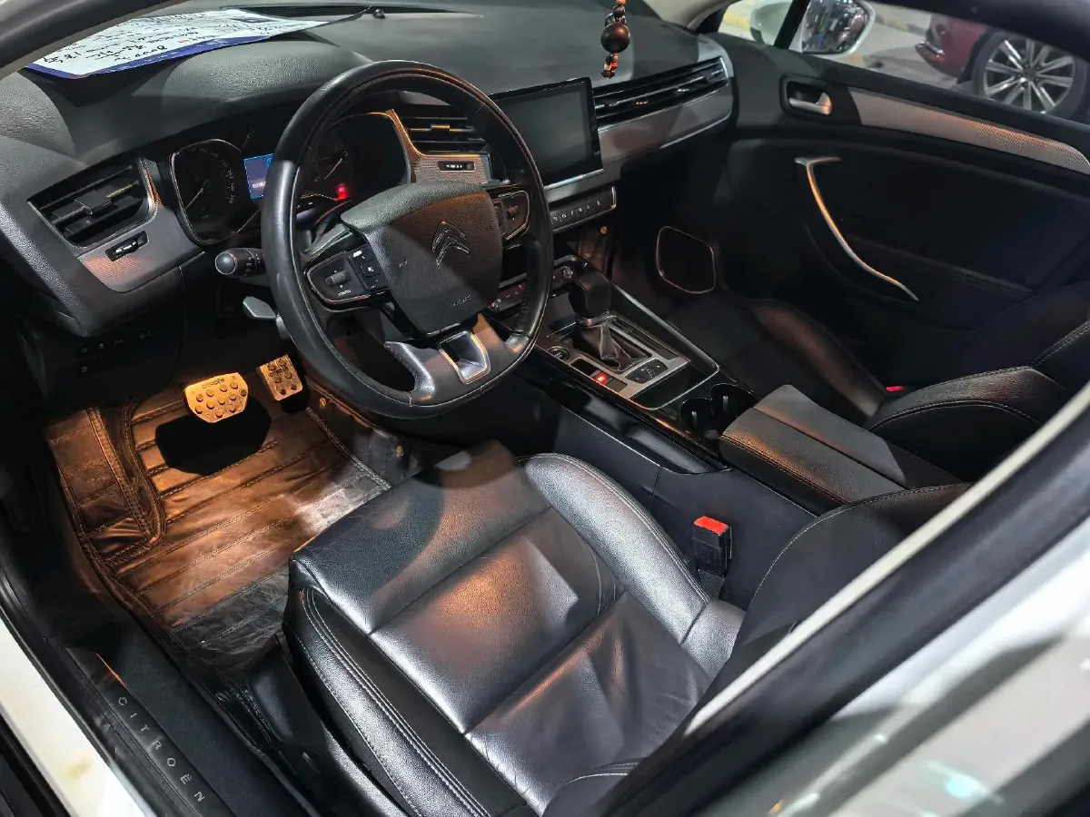 2017 Citroen C5 1.6T 167HP L4 6AT,autocango,china used car exporter,china ev exporter,chinese used car exporter,chinese used ev exporter