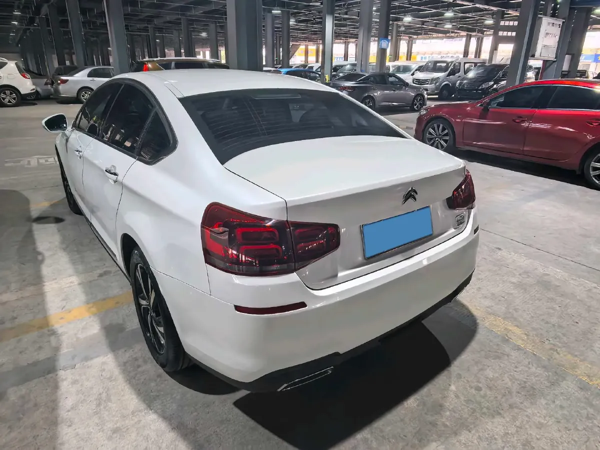 2017 Citroen C5 1.6T 167HP L4 6AT,autocango,china used car exporter,china ev exporter,chinese used car exporter,chinese used ev exporter