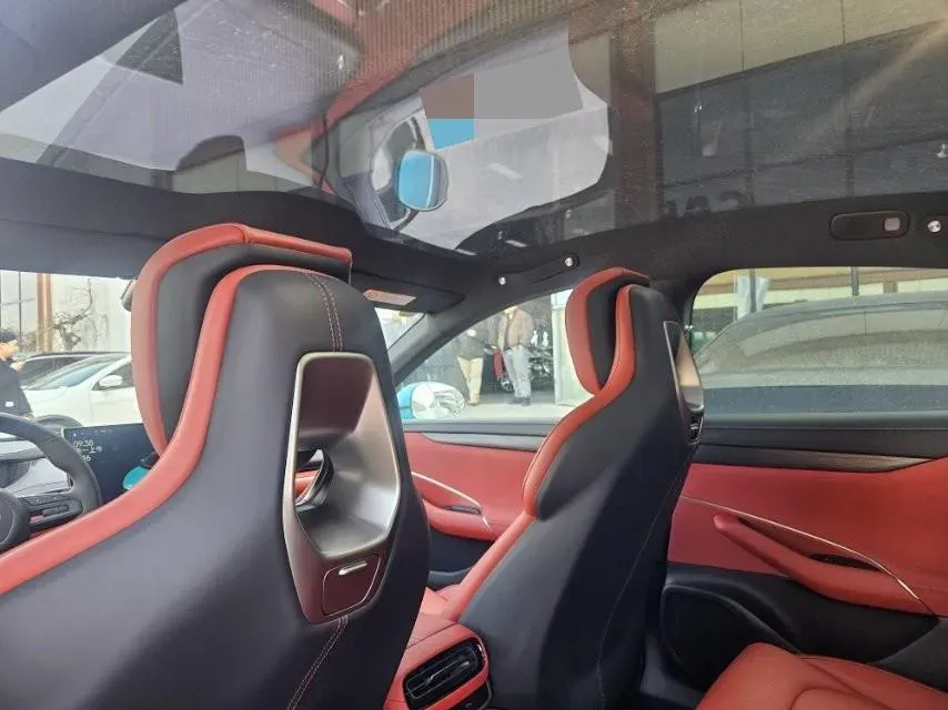 2024 MI SU7 BEV 73.6KWH,autocango,china used car exporter,china ev exporter,chinese used car exporter,chinese used ev exporter