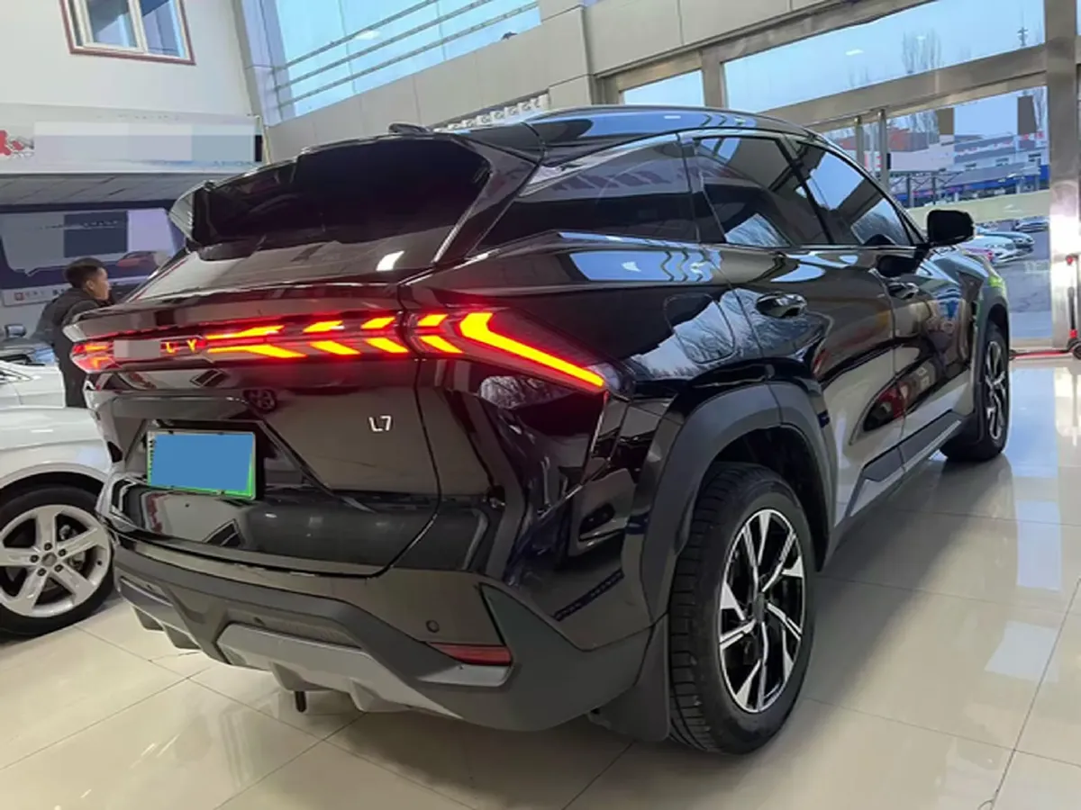 2024 Geely Galaxy L7 1.5T 163HP L4 3DHT PHEV 9.11KWH,autocango,china used car exporter,china ev exporter,chinese used car exporter,chinese used ev exporter