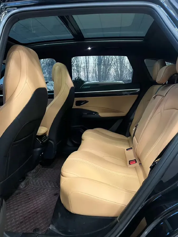 2024 Geely Galaxy L7 1.5T 163HP L4 3DHT PHEV 9.11KWH,autocango,china used car exporter,china ev exporter,chinese used car exporter,chinese used ev exporter