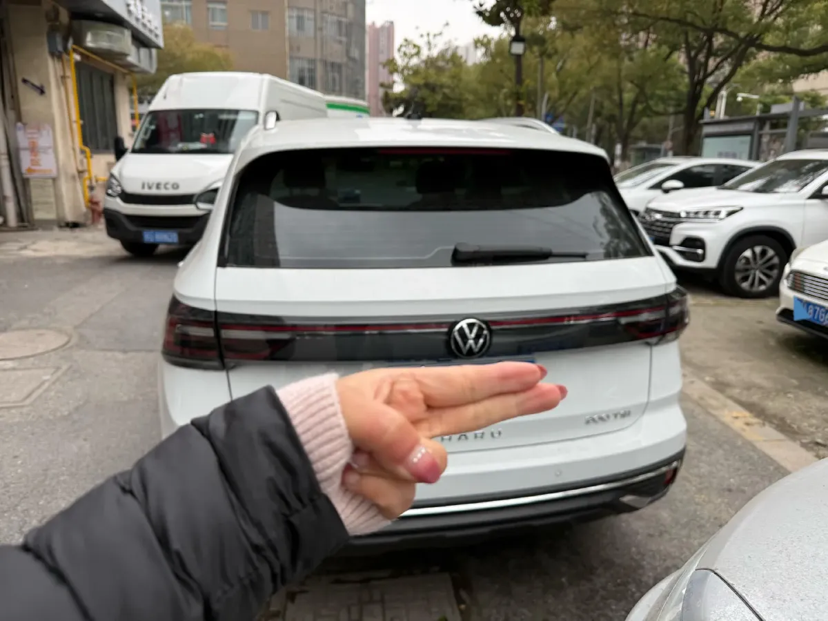 2025 Volkswagen Tharu 1.5T 160HP L4 7DCT,autocango,china used car exporter,china ev exporter,chinese used car exporter,chinese used ev exporter