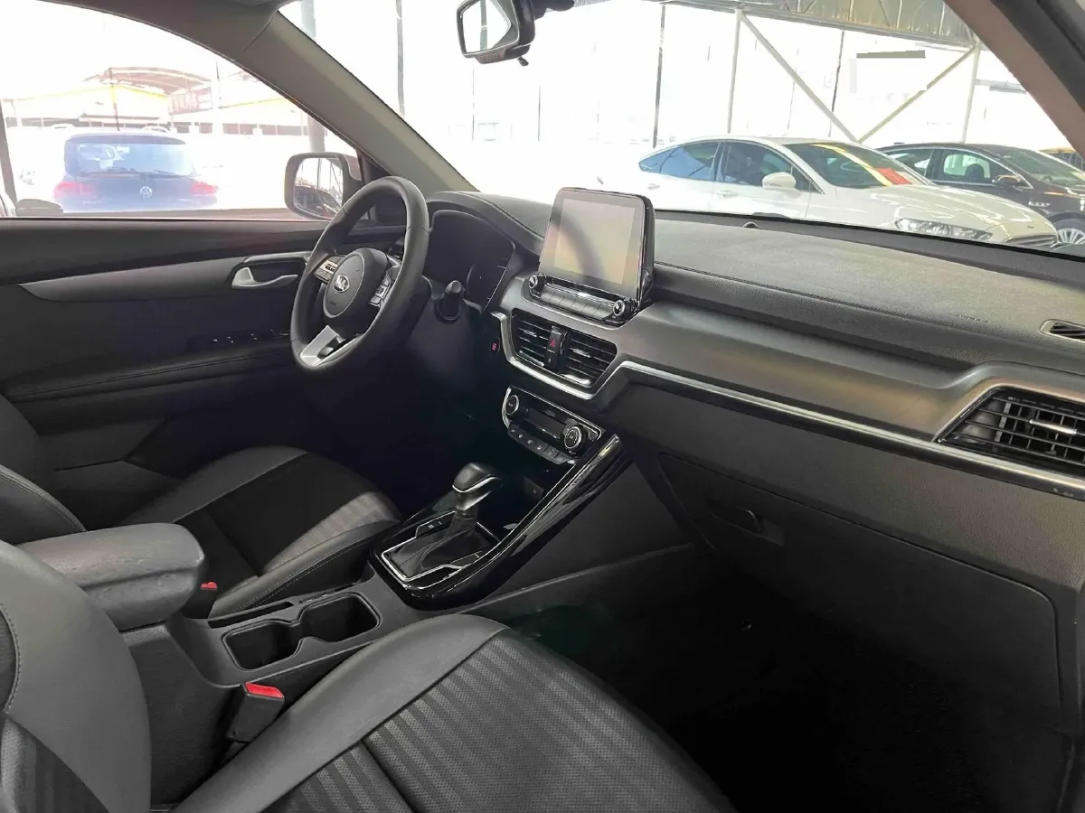 2018 Kia Sportage R 2.0L 160HP L4 6AT,autocango,china used car exporter,china ev exporter,chinese used car exporter,chinese used ev exporter