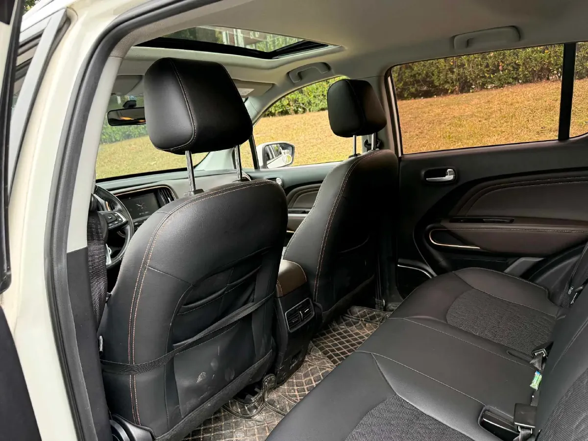 2019 GAC Trumpchi GS3 1.5T 163HP L3 7DCT,autocango,china used car exporter,china ev exporter,chinese used car exporter,chinese used ev exporter