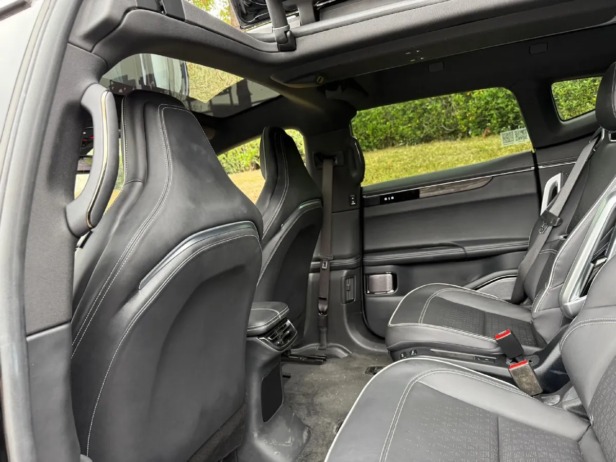 2022 HiPhi X BEV 97KWH,autocango,china used car exporter,china ev exporter,chinese used car exporter,chinese used ev exporter